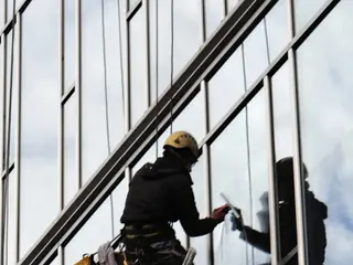 Window cleaning