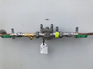 Backflow preventer service